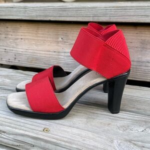 Charleston Shoe Red Telfair Cocktail Sandals Elastic Strap High Heels OpenToe 10